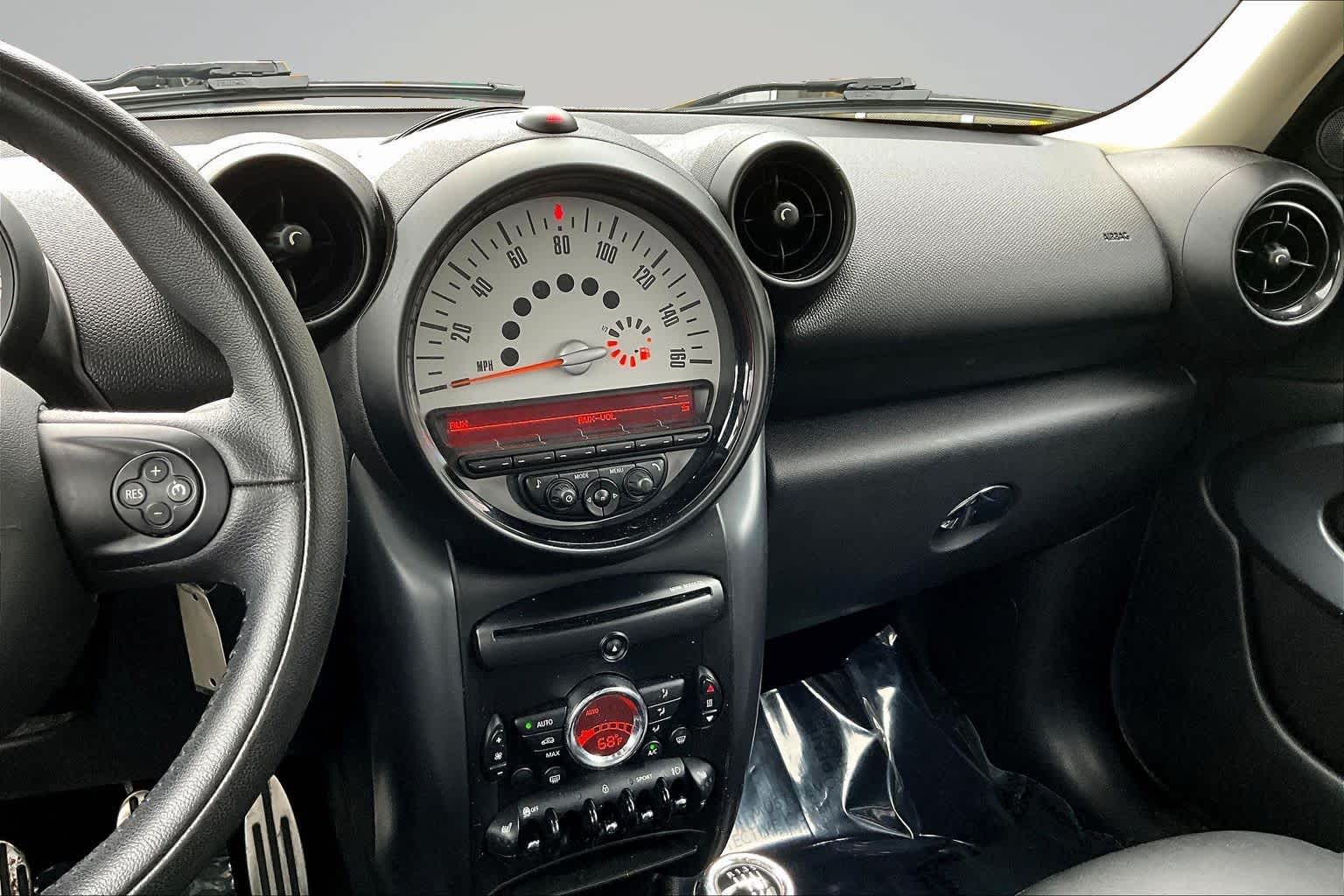 Thumbnail: 2014 MINI Cooper Paceman - 6