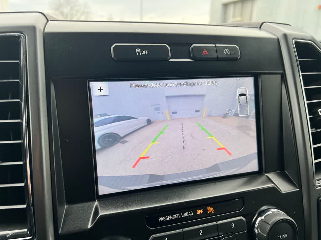 Thumbnail: 2017 Ford F-150 - 32