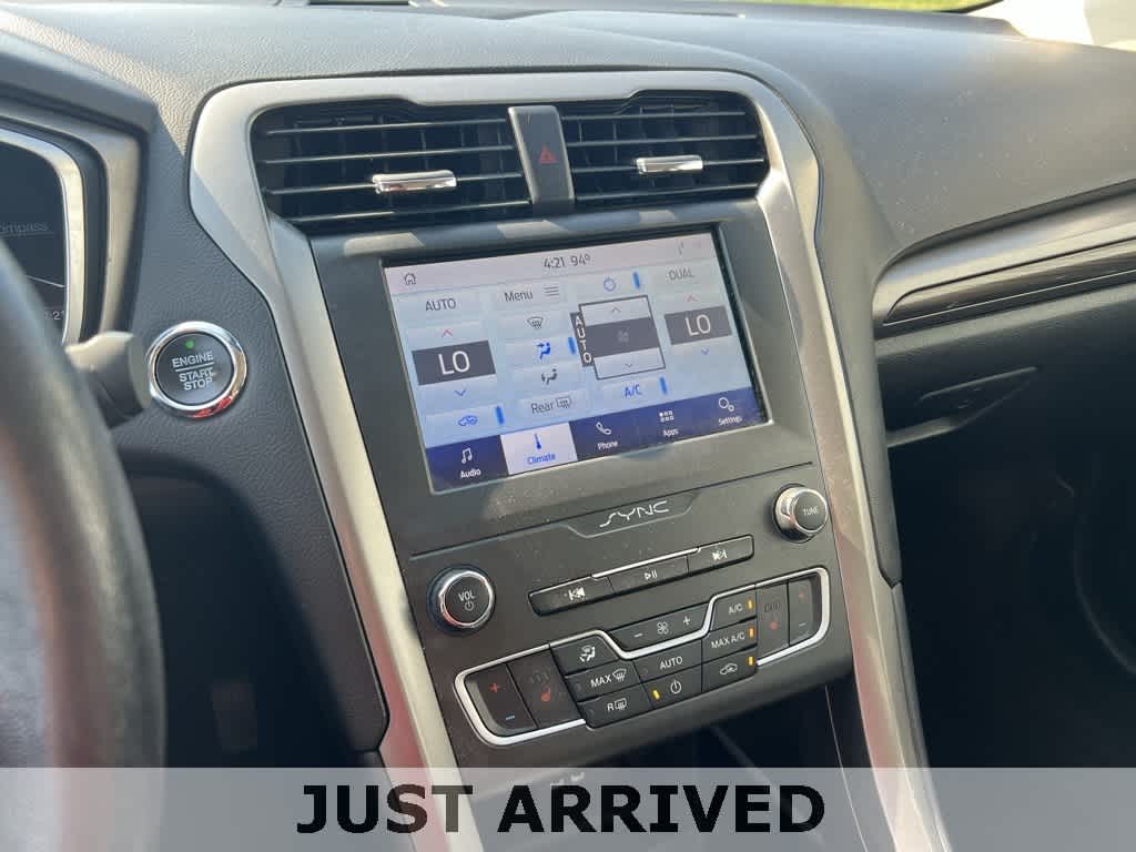 Thumbnail: 2020 Ford Fusion - 22