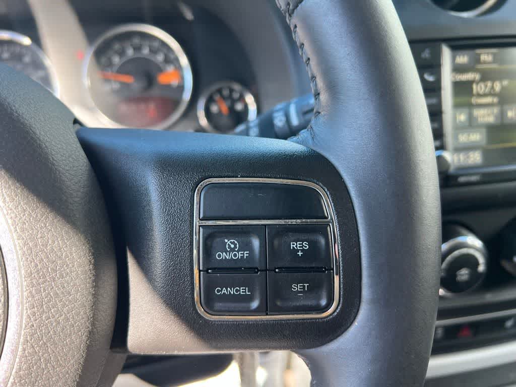 Thumbnail: 2014 Jeep Compass - 25