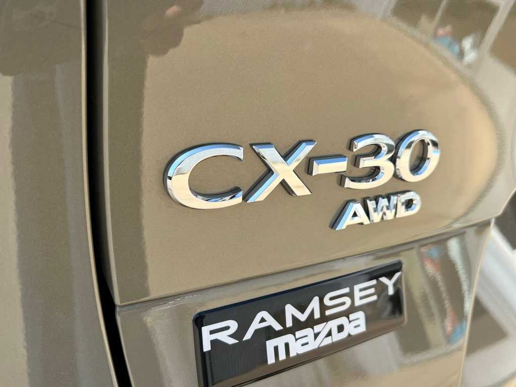 Thumbnail: 2025 Mazda CX-30 - 10