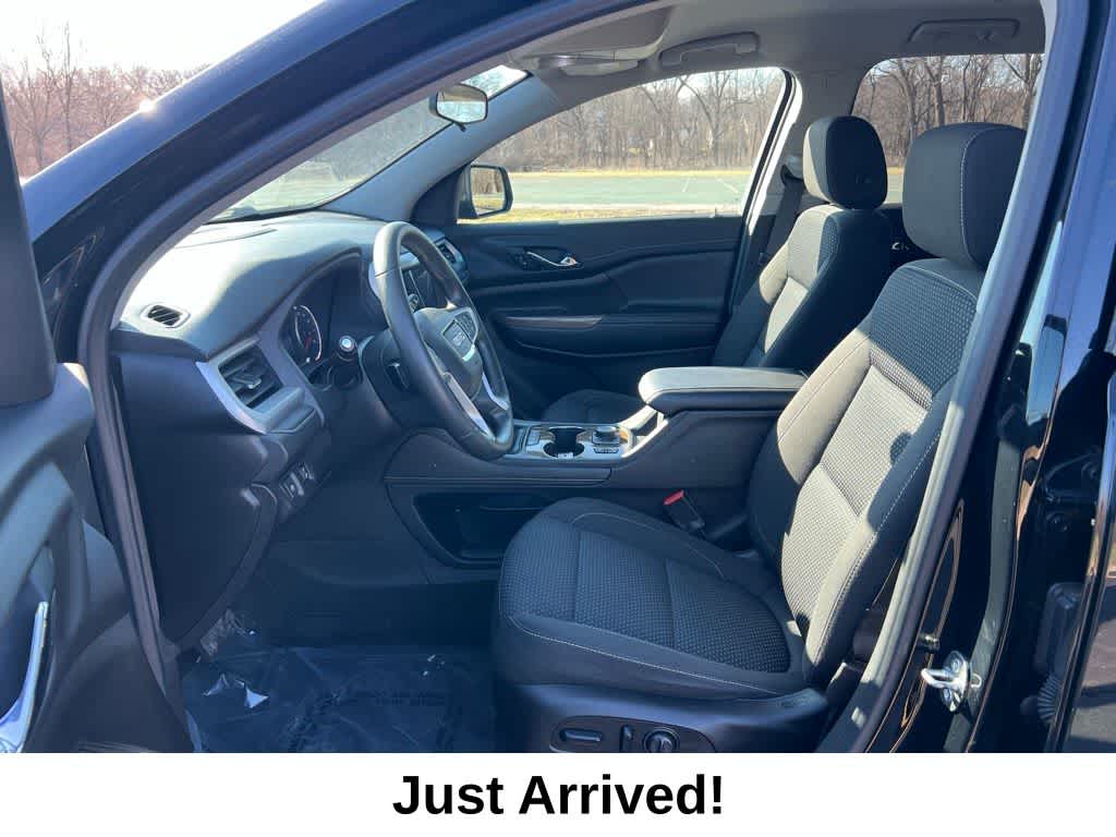 Thumbnail: 2021 GMC Acadia - 16