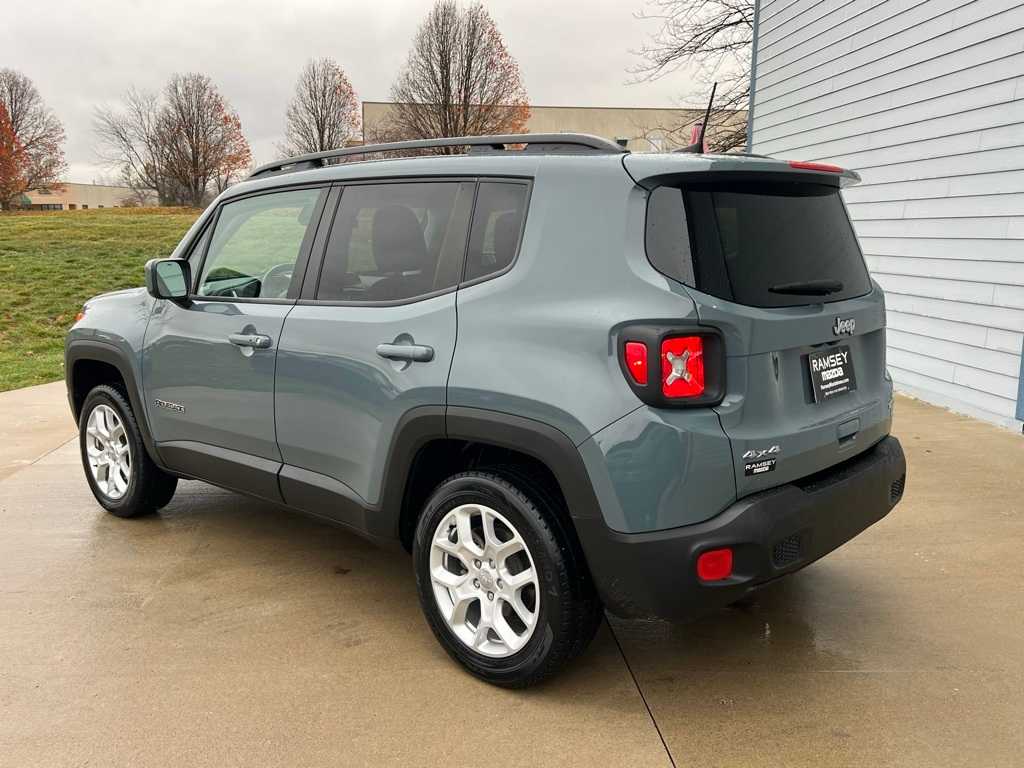 Thumbnail: 2018 Jeep Renegade - 4