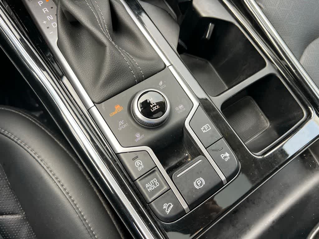 Thumbnail: 2023 Kia Sorento - 48