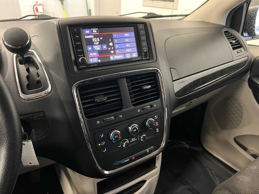 Thumbnail: 2018 Dodge Grand Caravan - 26