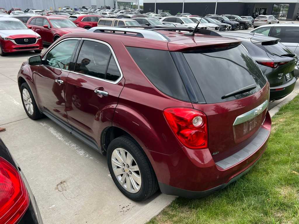 Thumbnail: 2011 Chevrolet Equinox - 12