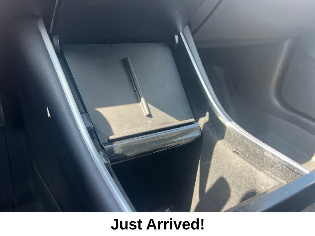 Thumbnail: 2019 Tesla Model 3 - 20