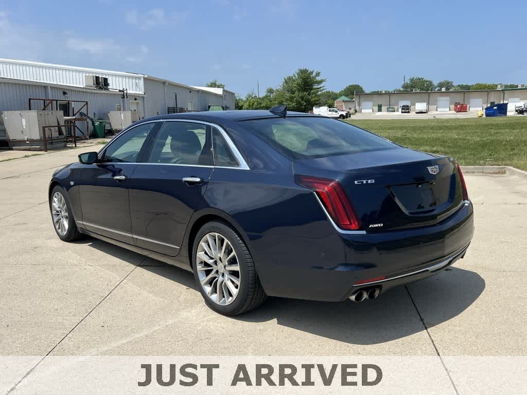 Thumbnail: 2017 Cadillac CT6 - 4