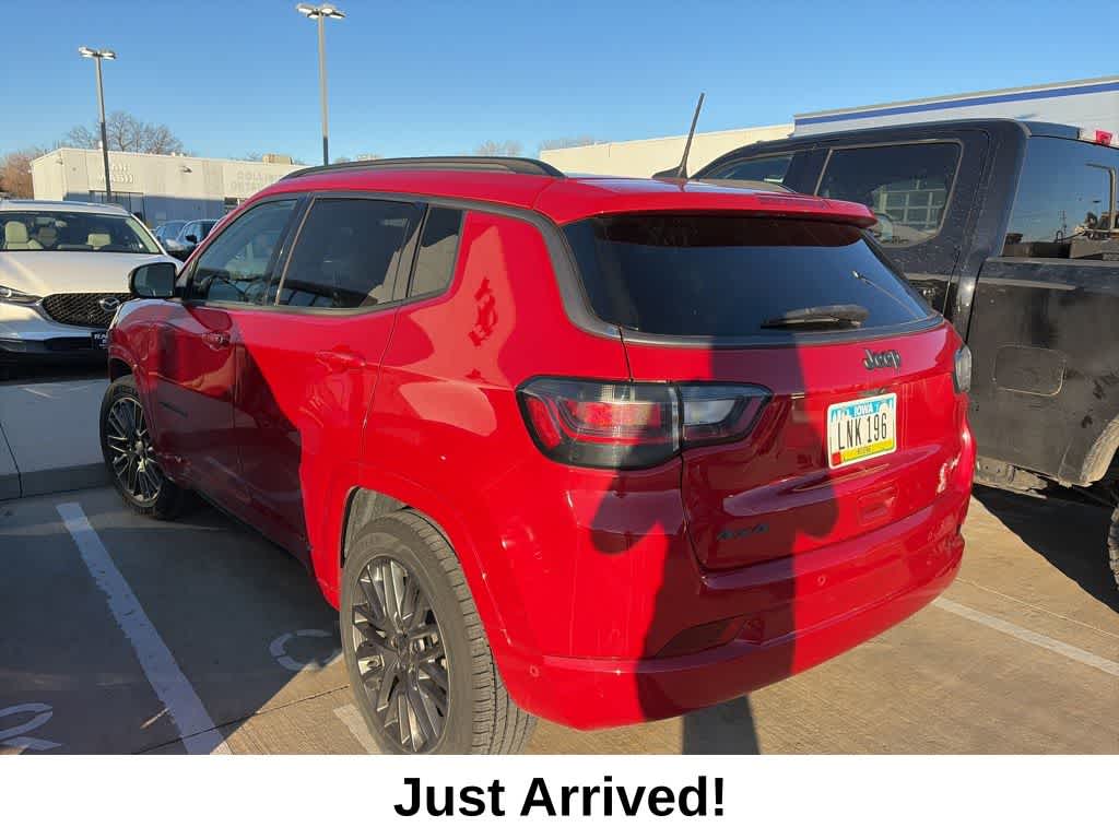 Thumbnail: 2022 Jeep Compass - 4