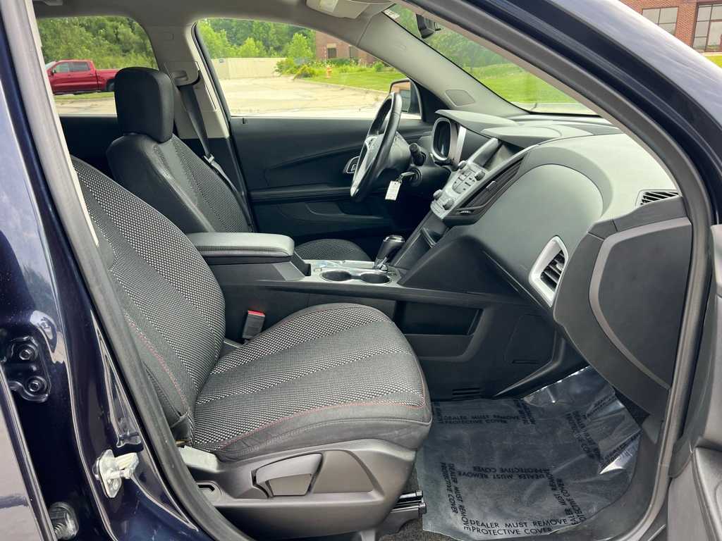Thumbnail: 2017 Chevrolet Equinox - 17