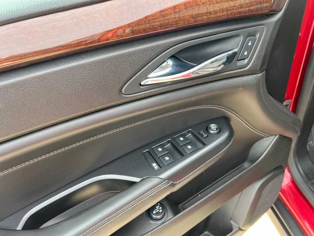 Thumbnail: 2013 Cadillac SRX - 13