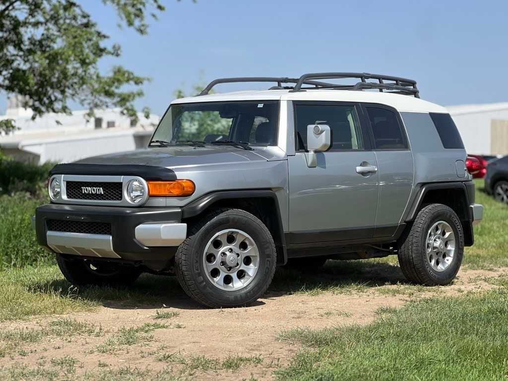 2012 Toyota FJ Cruiser  -
                  Urbandale, IA