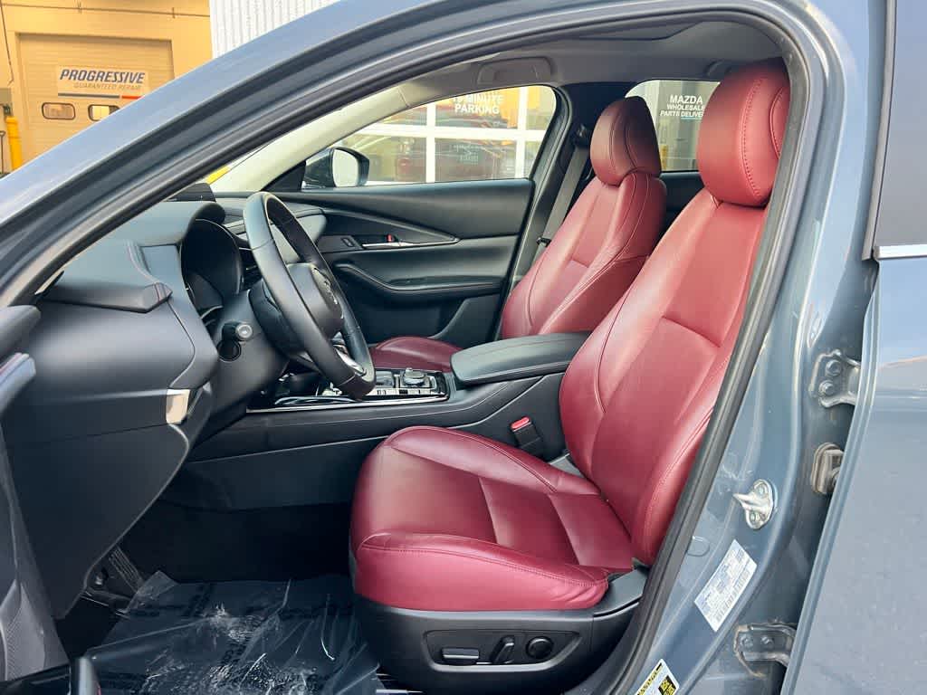 Thumbnail: 2025 Mazda CX-30 - 12