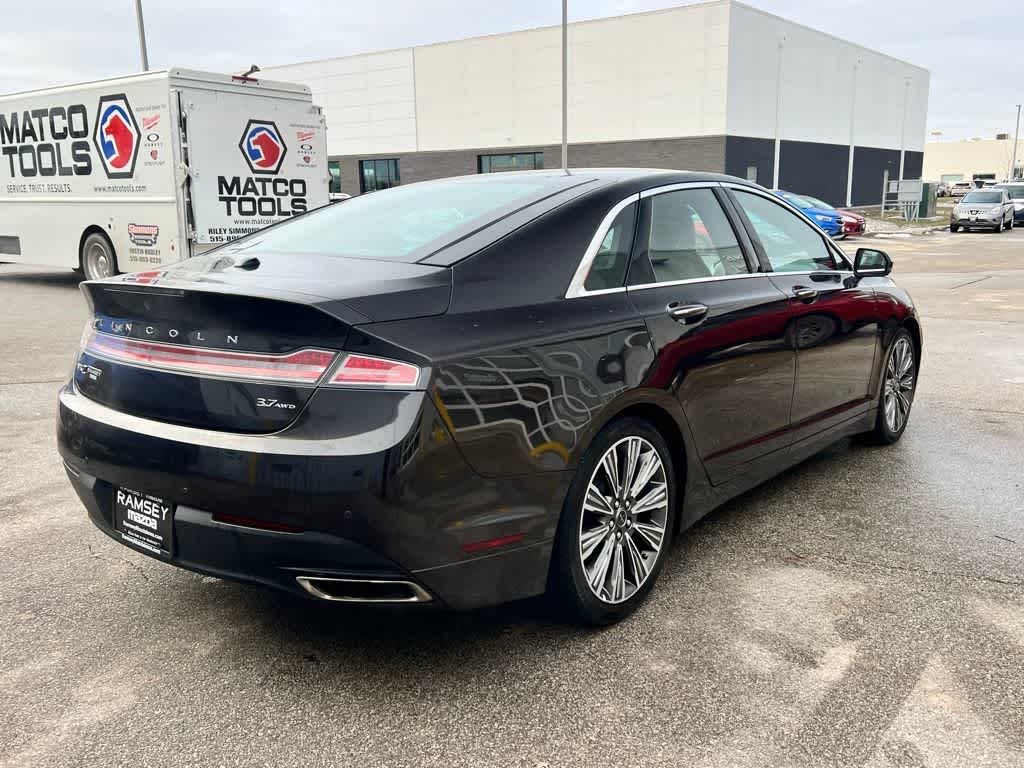 Thumbnail: 2016 Lincoln MKZ - 6