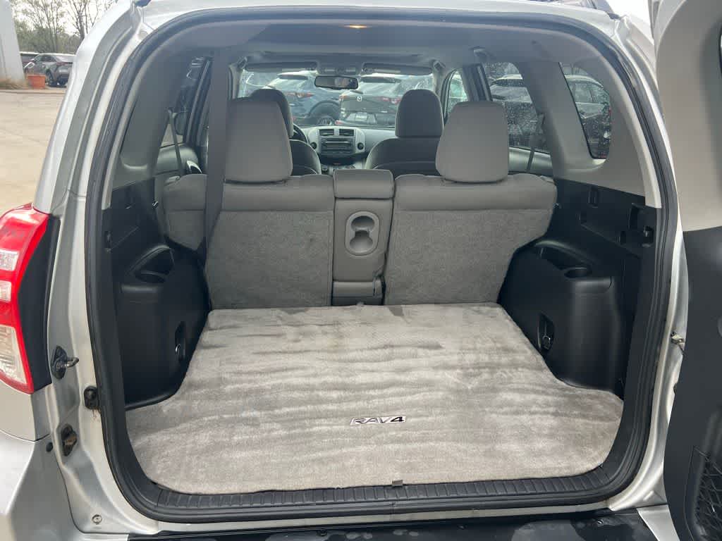 Thumbnail: 2012 Toyota RAV4 - 17