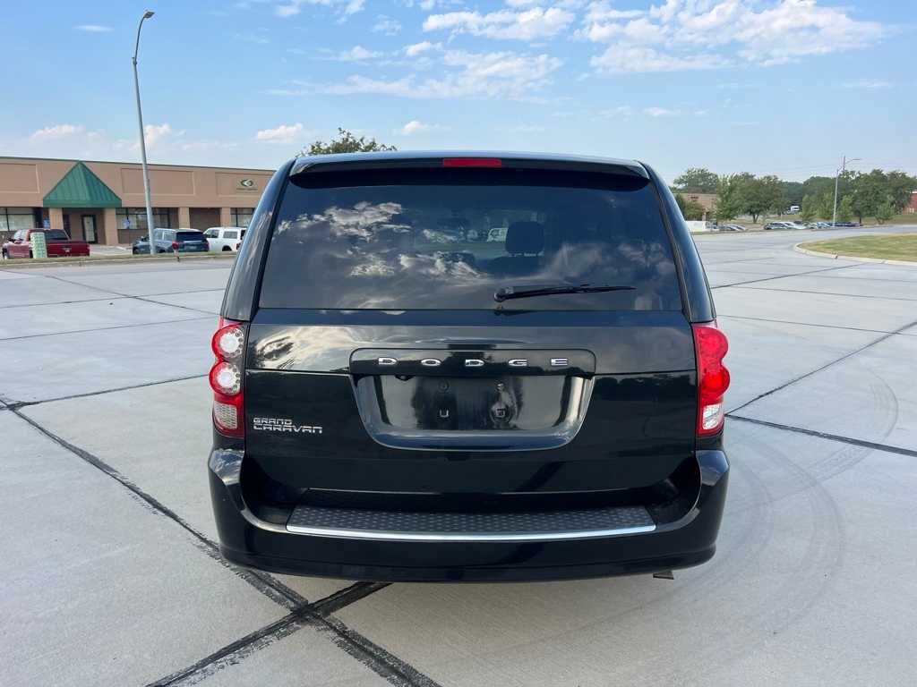 Thumbnail: 2018 Dodge Grand Caravan - 5
