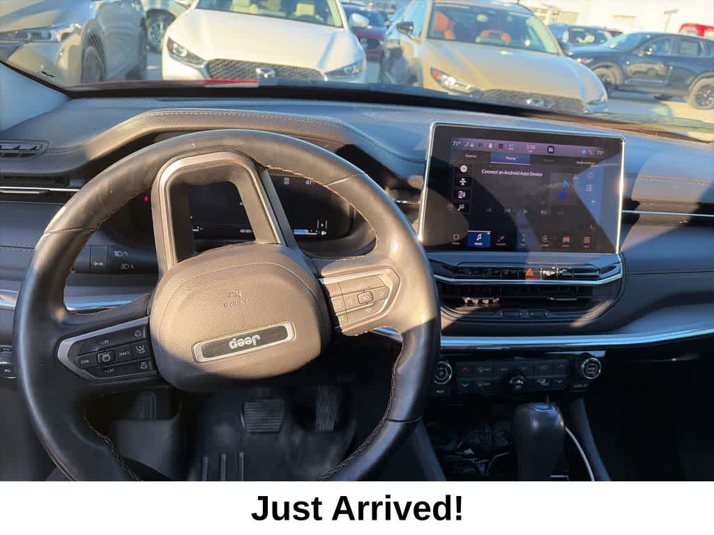 Thumbnail: 2022 Jeep Compass - 12