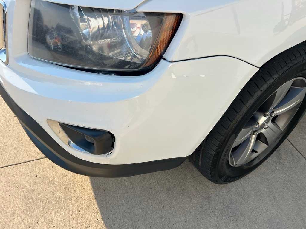 Thumbnail: 2016 Jeep Compass - 15