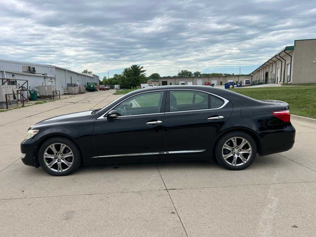 Thumbnail: 2012 Lexus LS - 3