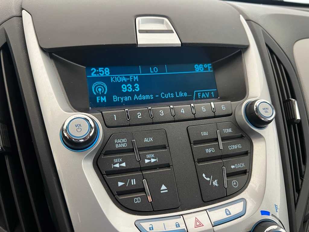 Thumbnail: 2011 Chevrolet Equinox - 28