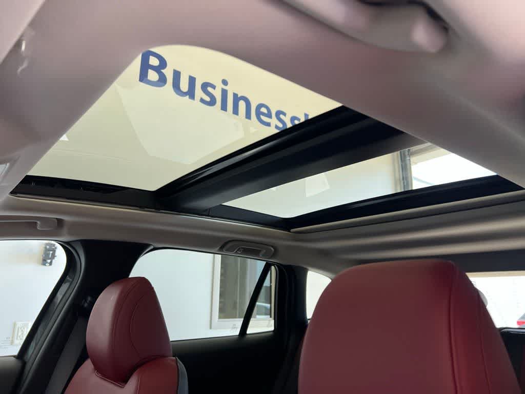 Thumbnail: 2025 Mazda CX-50 - 16