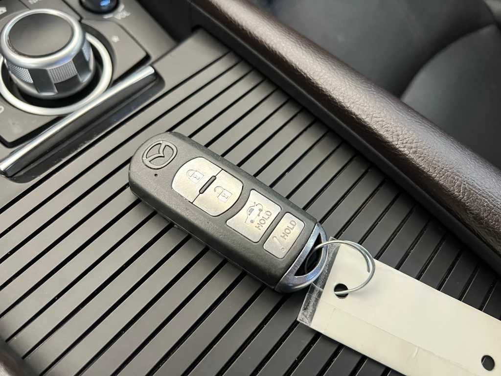 Thumbnail: 2017 Mazda Mazda3 - 38