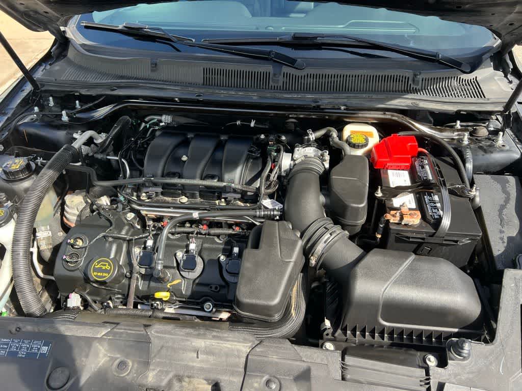 Thumbnail: 2017 Ford Taurus - 14