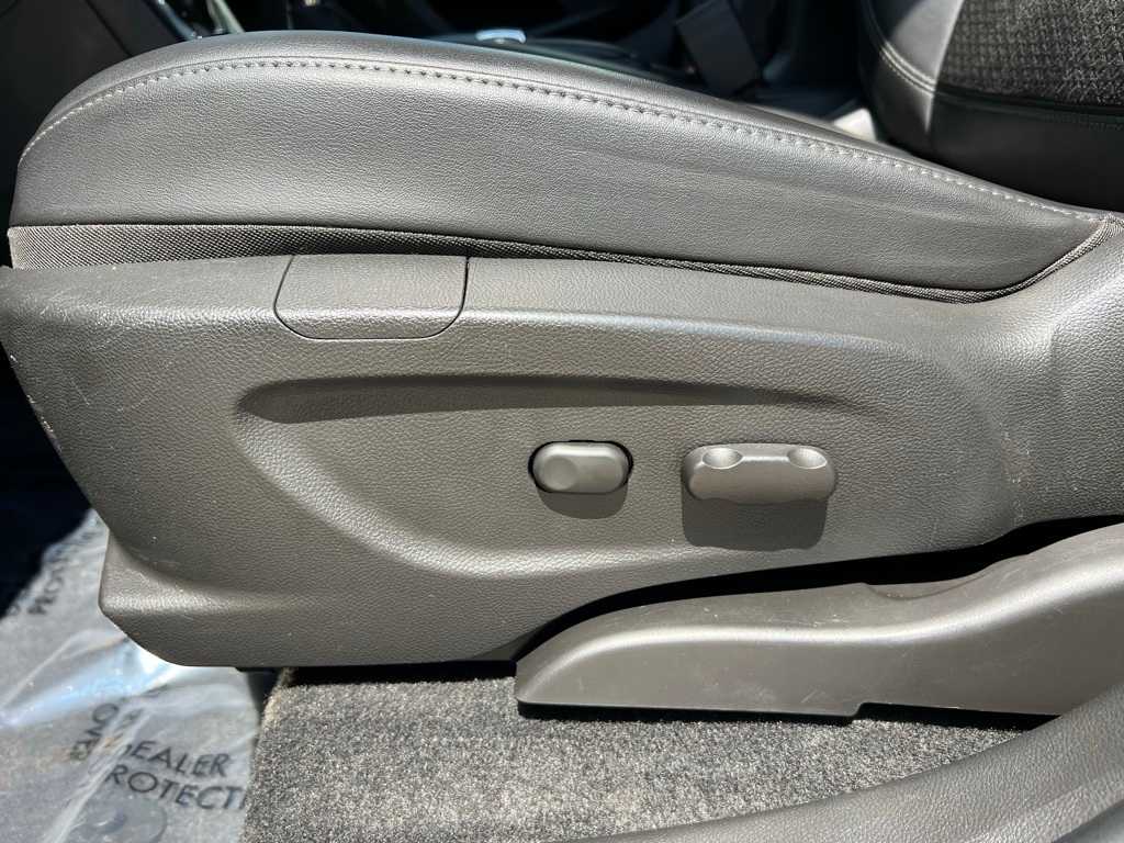 Thumbnail: 2019 Buick Encore - 15