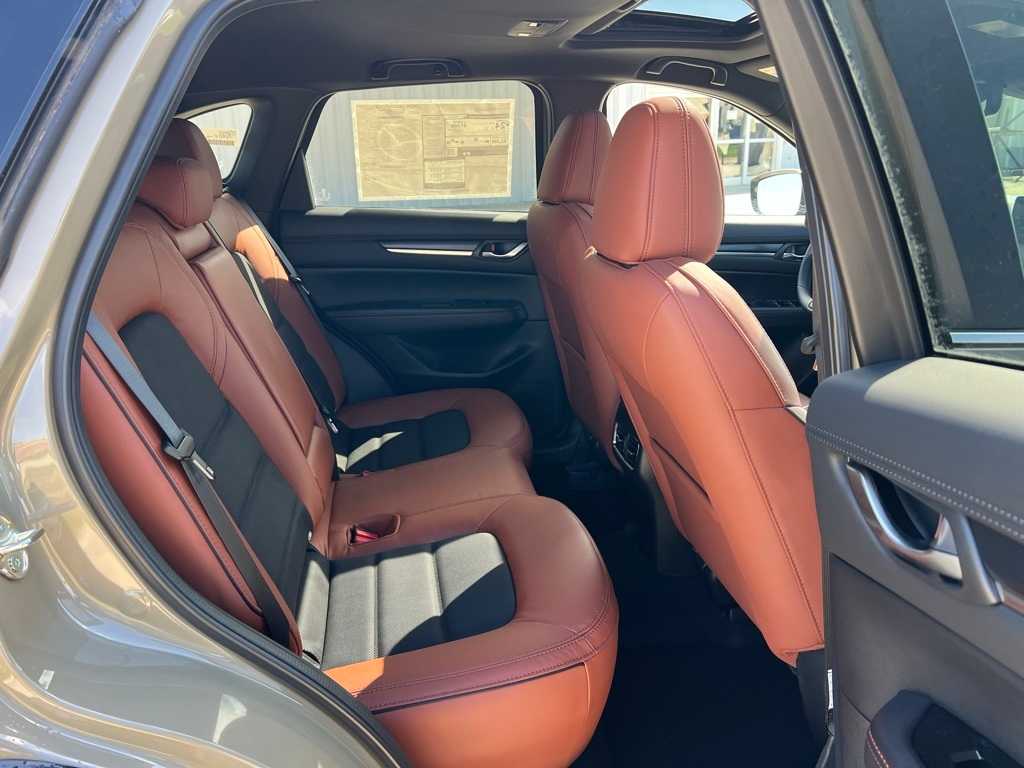 Thumbnail: 2025 Mazda CX-5 - 17