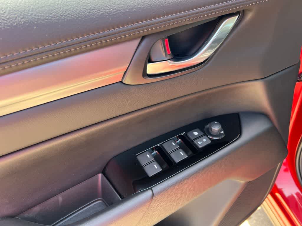 Thumbnail: 2025 Mazda CX-5 - 12