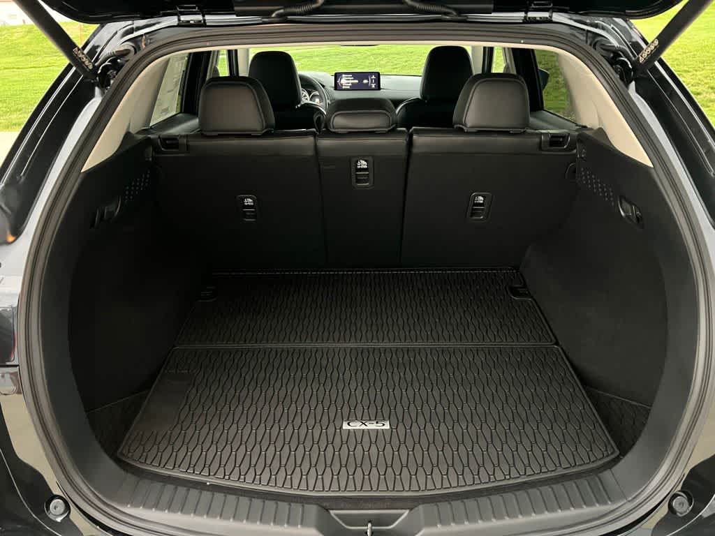 Thumbnail: 2025 Mazda CX-5 - 18