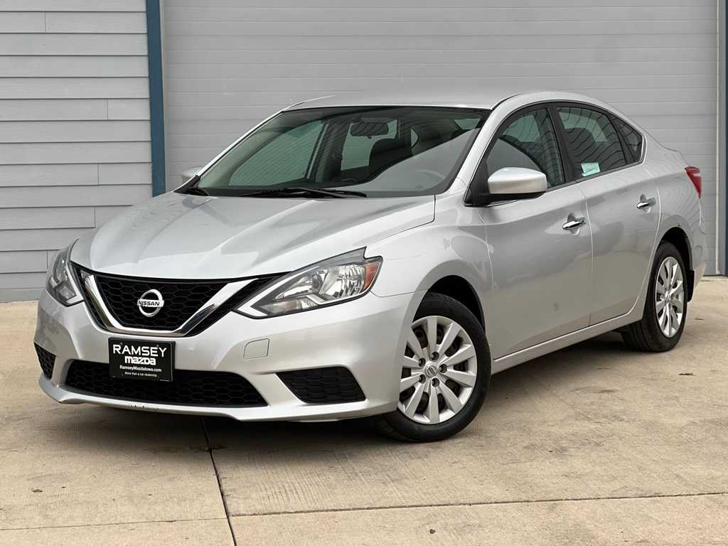 Thumbnail: 2017 Nissan Sentra - 1