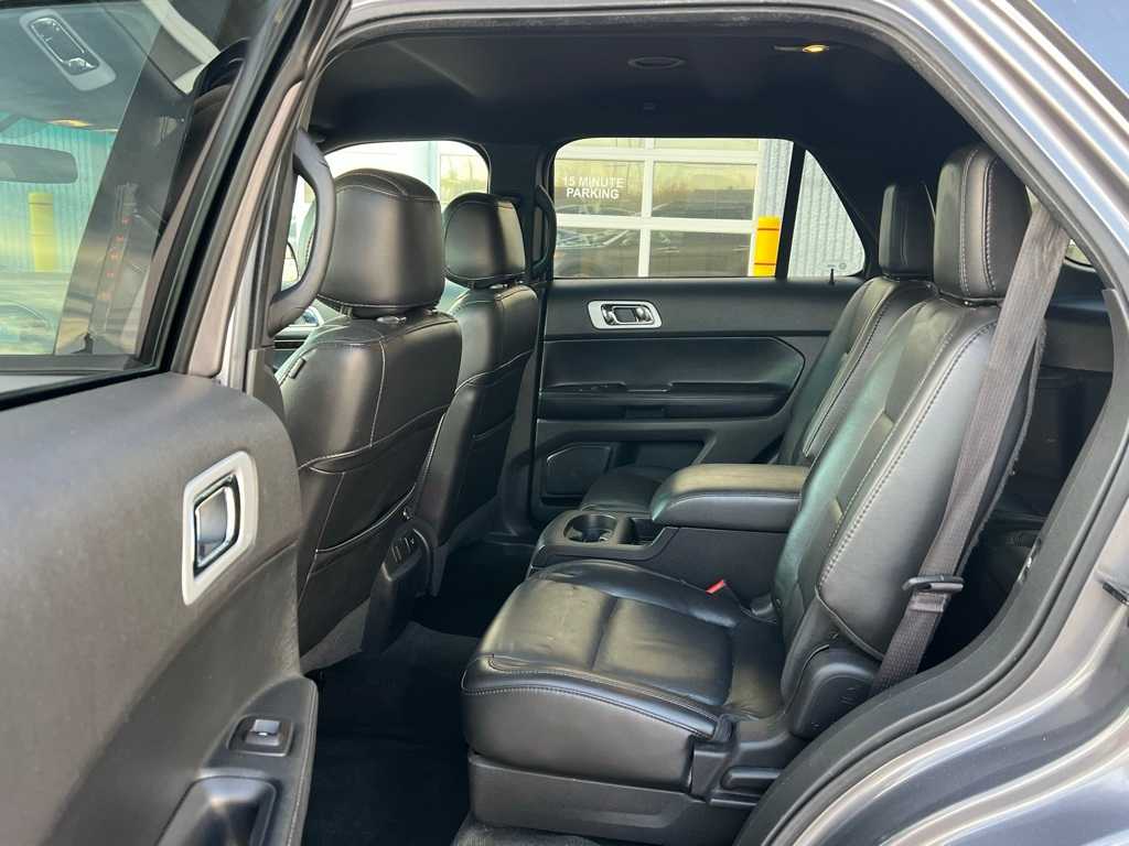 Thumbnail: 2014 Ford Explorer - 15