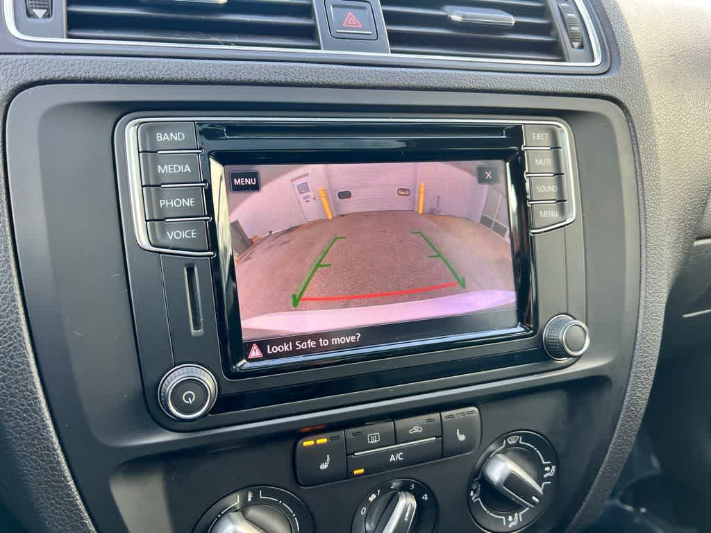 Thumbnail: 2017 Volkswagen Jetta - 38