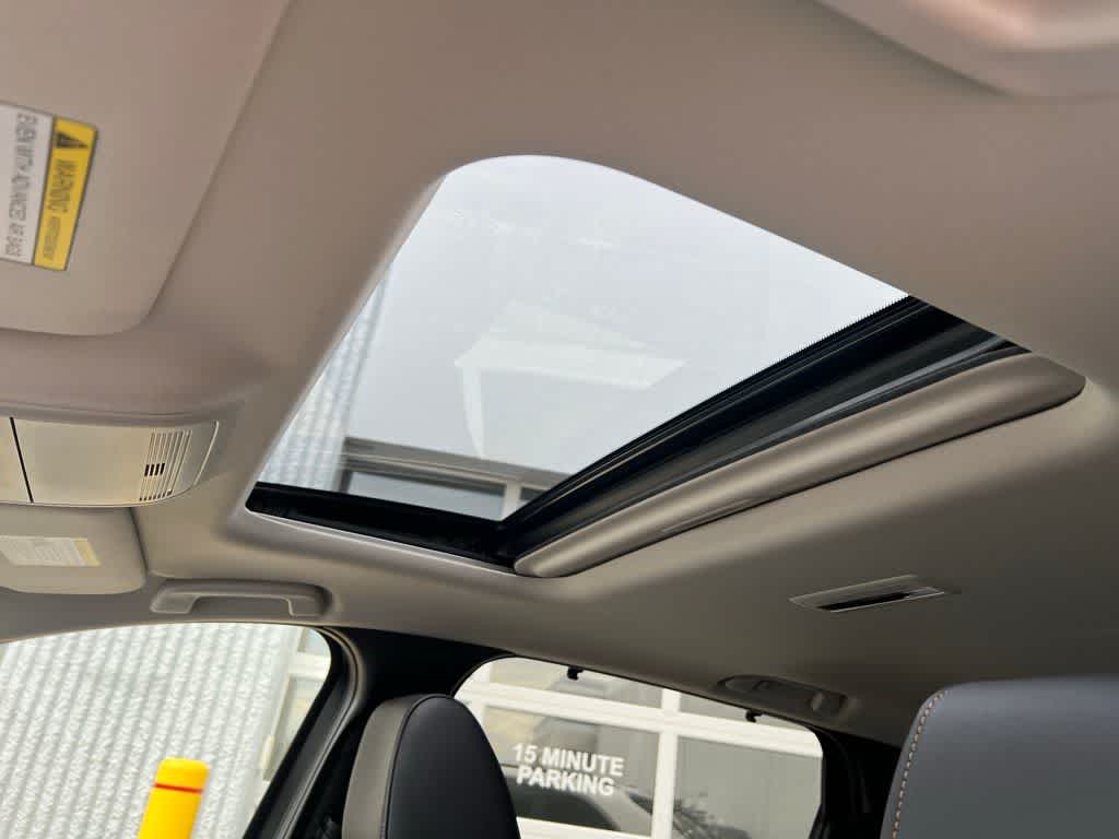 Thumbnail: 2025 Mazda CX-70 - 16