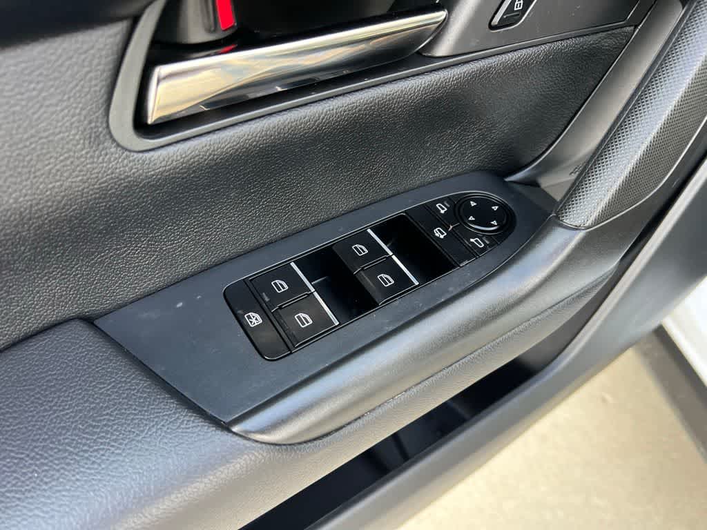 Thumbnail: 2023 Mazda CX-50 - 13