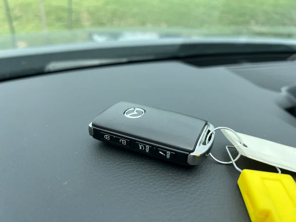 Thumbnail: 2025 Mazda CX-50 - 33