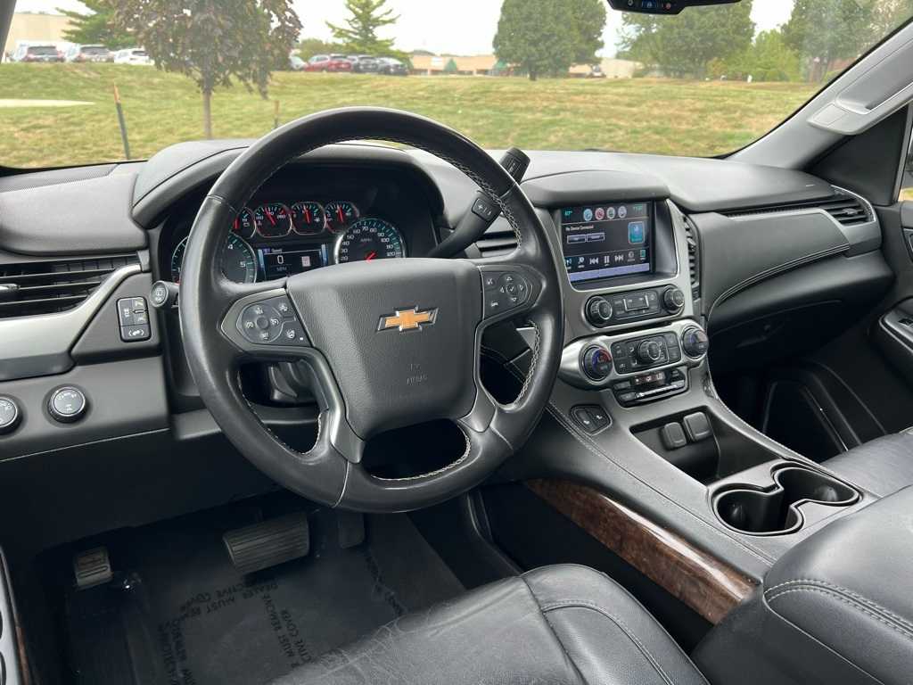 Thumbnail: 2019 Chevrolet Suburban - 32