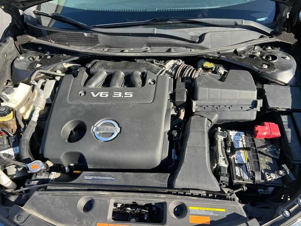 Thumbnail: 2013 Nissan Altima - 11