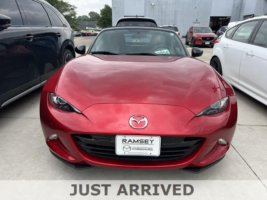 2017 Mazda MX-5 Miata Sport 5