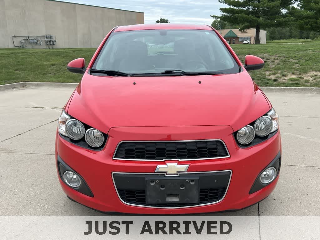 Thumbnail: 2016 Chevrolet Sonic - 9