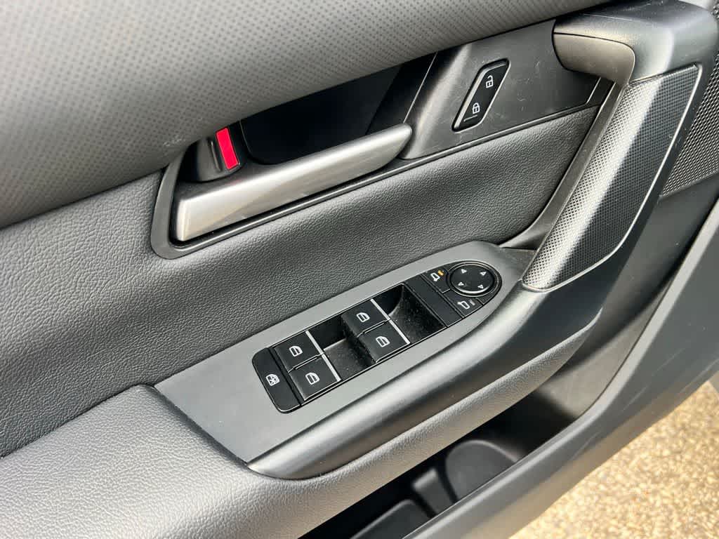 Thumbnail: 2025 Mazda CX-50 - 13