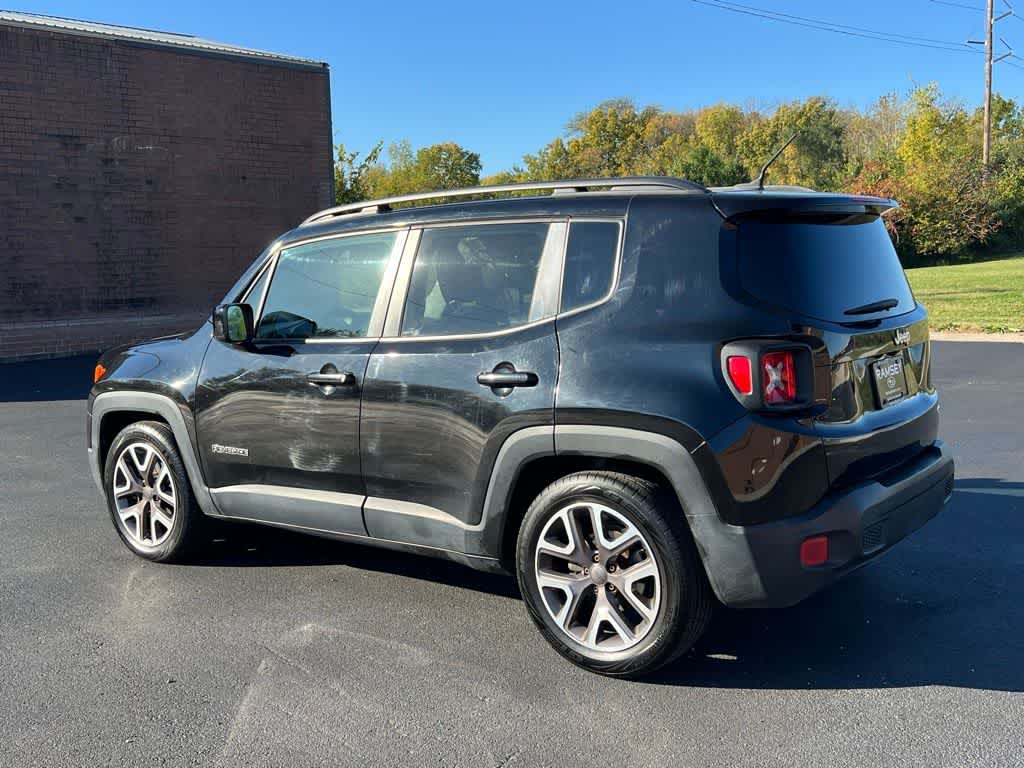 Thumbnail: 2015 Jeep Renegade - 4