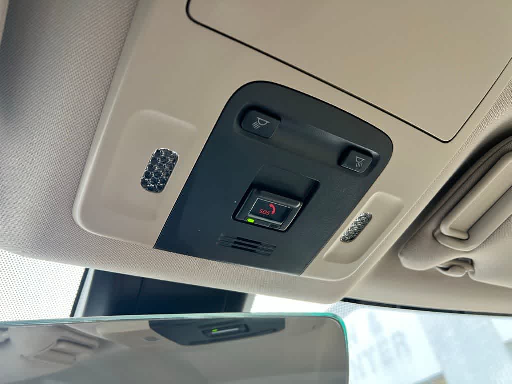 Thumbnail: 2023 Toyota Camry - 31