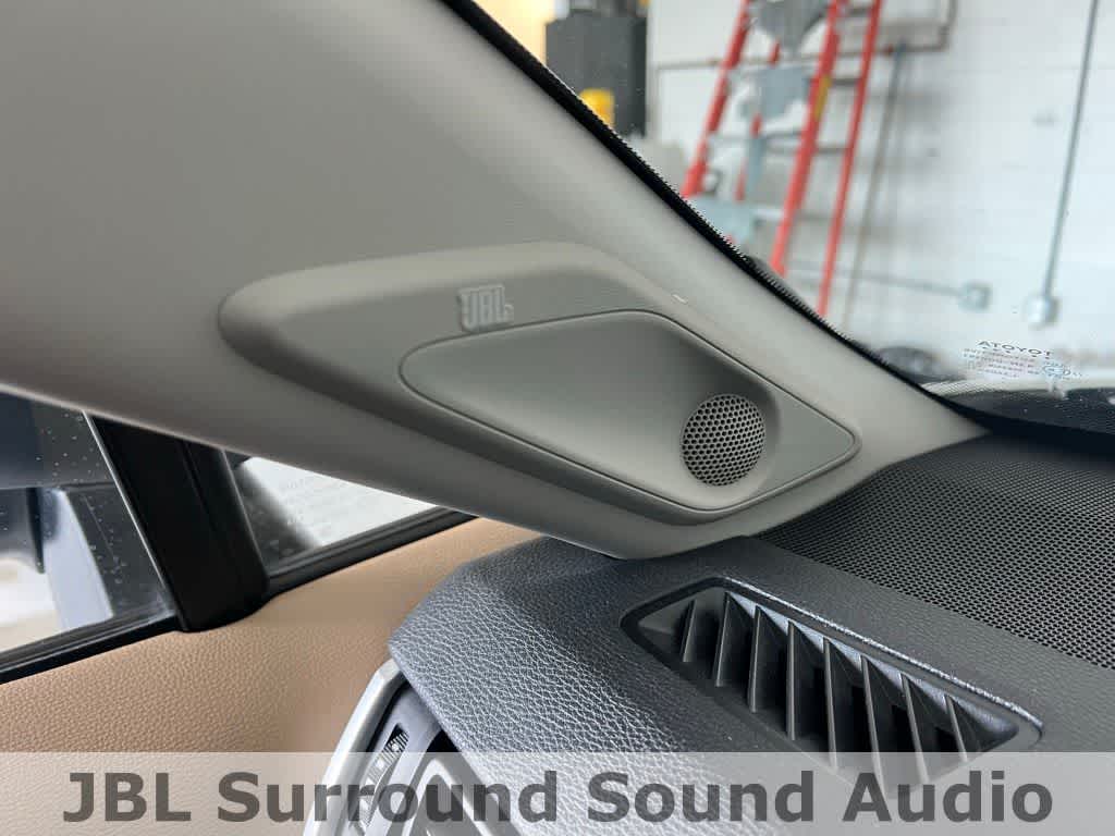 Thumbnail: 2020 Toyota RAV4 - 34