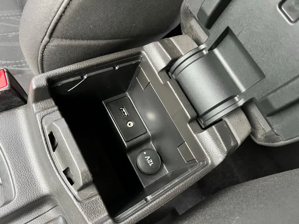 Thumbnail: 2016 Ford Focus - 29