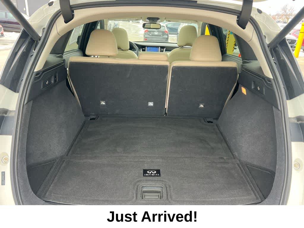 Thumbnail: 2019 INFINITI QX50 - 29