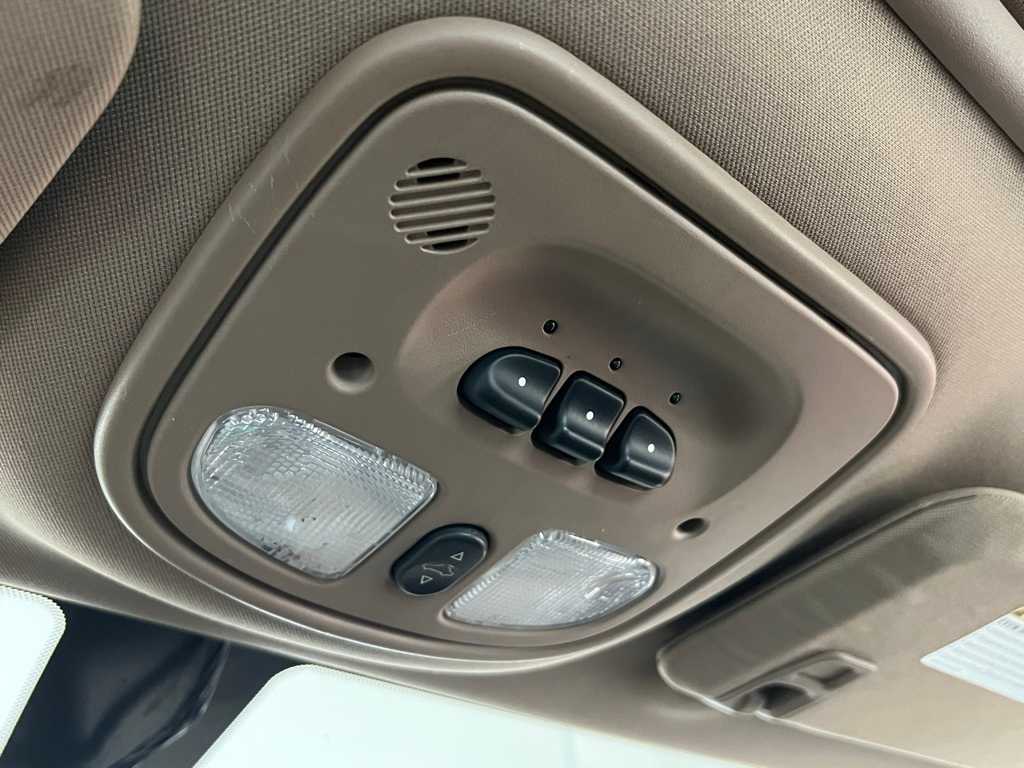 Thumbnail: 2008 Chevrolet Malibu - 38
