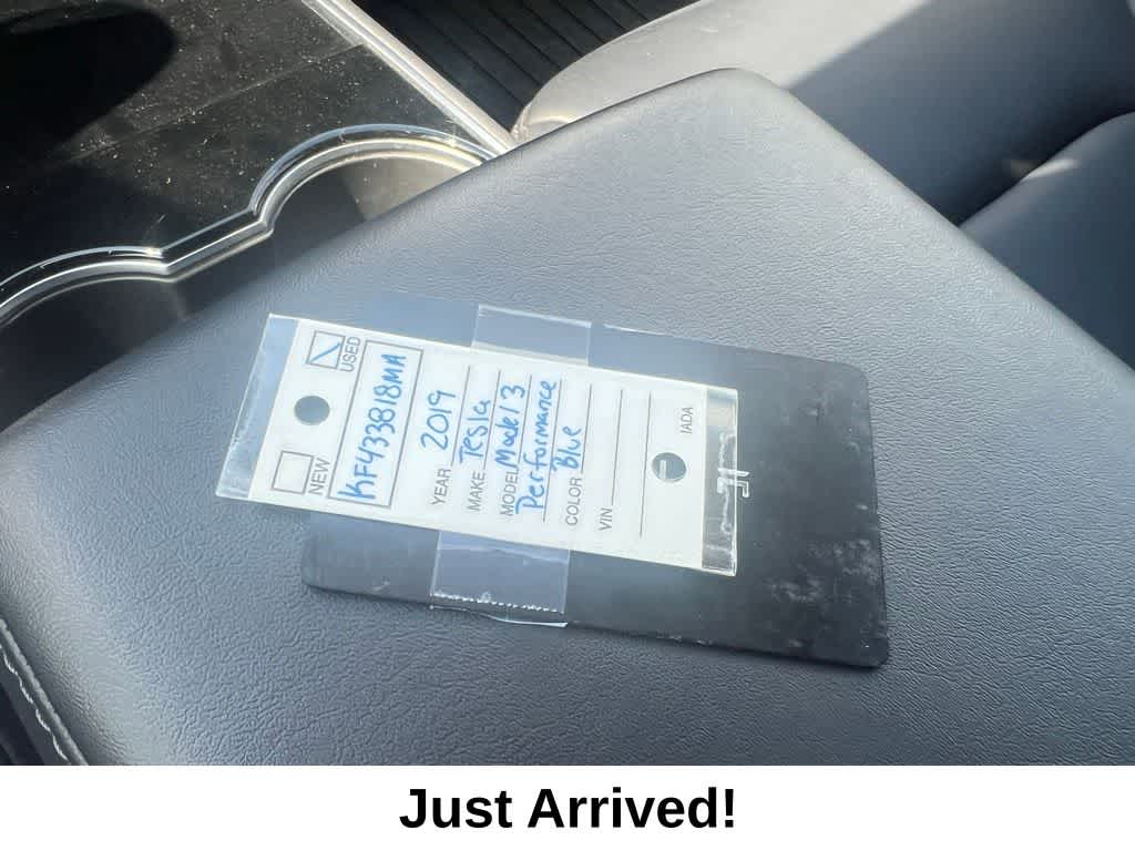 Thumbnail: 2019 Tesla Model 3 - 21