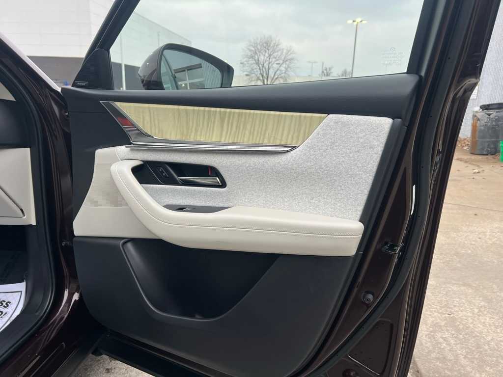 Thumbnail: 2024 Mazda CX-90 - 32